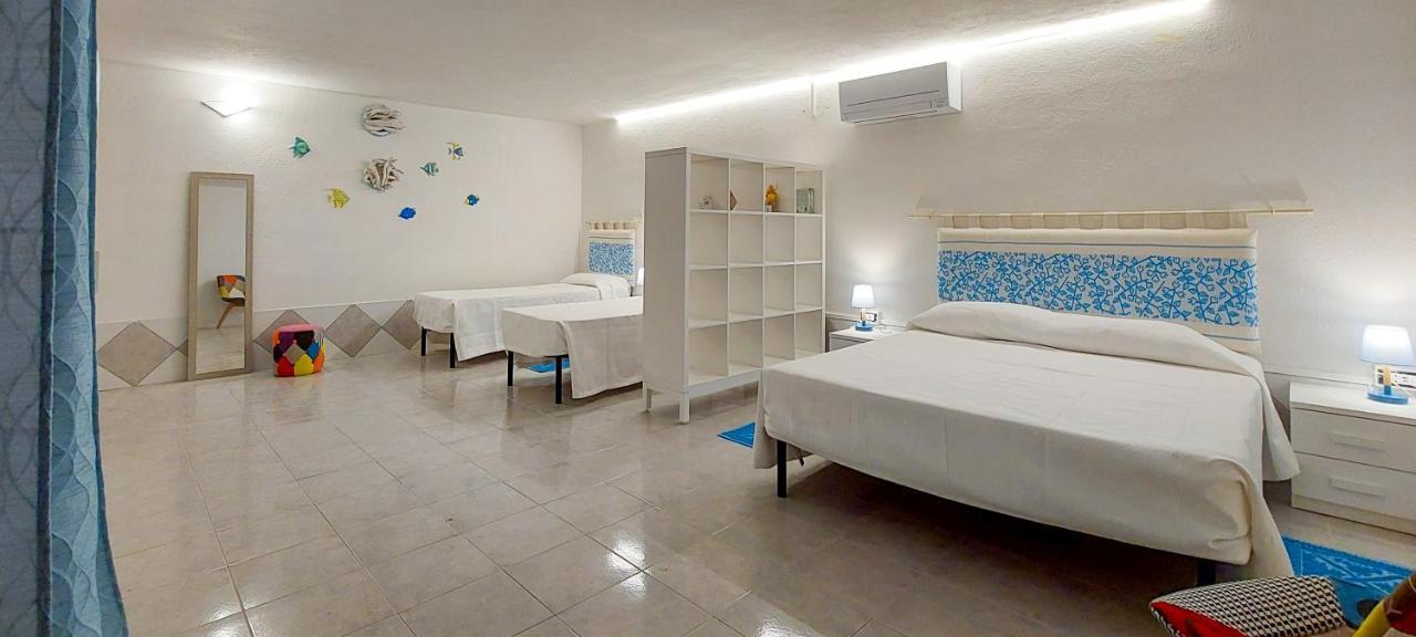 Appartamento Cala Paradiso San Teodoro  Exterior photo